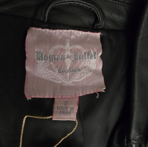 Romeo & Juliet Couture Black Faux Leather Moto Jacket W/ Faux Fur Collar Sz Smal - Picture 7 of 9